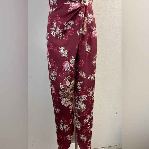 WAYF The Lainey Floral One Shoulder Twist Burgundy Gown Small - Picture 11 of 13